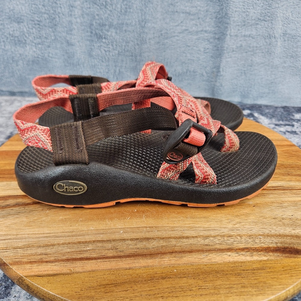 Chaco Z/2 Classic Hiking Sandals Womens 6 Brown Strappy Outdoor Adjustable Strap